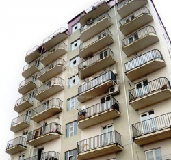 公寓 4-комн 80 m² - 尤里耶夫斯卡娅, Batumi