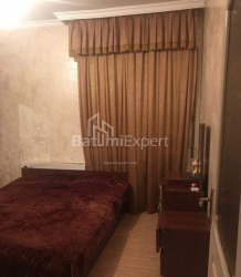 公寓 3-комн 70 m² - 尤里耶夫斯卡娅, Batumi