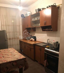 公寓 3-комн 70 m² - 尤里耶夫斯卡娅, Batumi