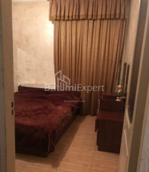 公寓 3-комн 70 m² - 尤里耶夫斯卡娅, Batumi