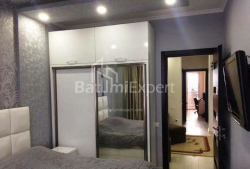 公寓 3-комн 80 m² - 尤里耶夫斯卡娅, Batumi