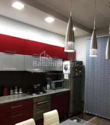 公寓 5-комн 120 m² - 尤里耶夫斯卡娅, Batumi