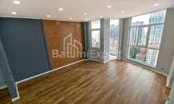公寓 4-комн 112 m² - 沙尔瓦·伊纳萨里泽, Batumi