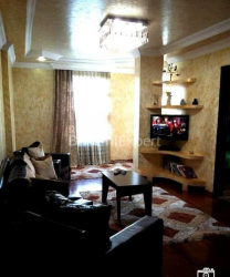 公寓 4-комн 122 m² - 尤里耶夫斯卡娅, Batumi