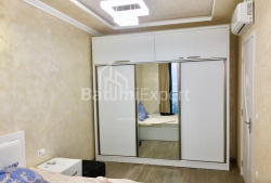 公寓 3-комн 87 m² - 尤里耶夫斯卡娅, Batumi