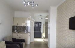 公寓 1-комн 36 m² - 尼科·皮罗斯马尼, Batumi