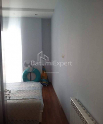 公寓 3-комн 65 m² - 尤里耶夫斯卡娅, Batumi