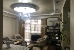 公寓 4-комн 84 m² - 尤里耶夫斯卡娅, Batumi