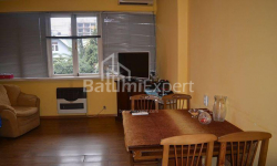 公寓 3-комн 67 m² - 米哈伊尔·莱蒙托夫, Batumi