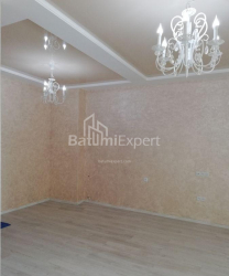 公寓 2-комн 47 m² - 优素福·科巴拉泽, Batumi