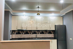 公寓 3-комн 60 m² - 尤里耶夫斯卡娅, Batumi