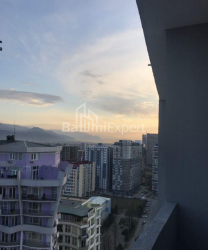 公寓 39 平方米的公寓 - 优素福·科巴拉泽, Batumi, 佐治亚州。