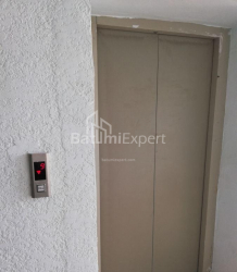 公寓 2-комн 47 m² - 优素福·科巴拉泽, Batumi