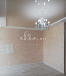 公寓 2-комн 47 m² - 优素福·科巴拉泽, Batumi