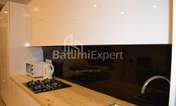 公寓 4-комн 110 m² - 治安官 Khimshiashvili, Batumi