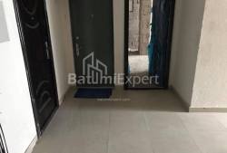公寓 1-комн 76 m² - 沙尔瓦·伊纳萨里泽, Batumi