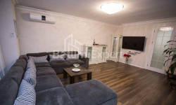 公寓 3-комн 125 m² - 帕纳瓦兹国王, Batumi