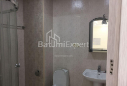 公寓 3-комн 73 m² - 尤里耶夫斯卡娅, Batumi
