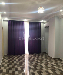 公寓 4-комн 68 m² - 尤里耶夫斯卡娅, Batumi