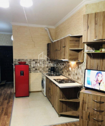 公寓 1-комн 35 m² - 尤里耶夫斯卡娅, Batumi