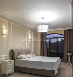 公寓 4-комн 140 m² - 尤里耶夫斯卡娅, Batumi