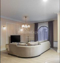 公寓 4-комн 140 m² - 尤里耶夫斯卡娅, Batumi