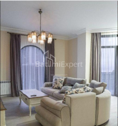 公寓 4-комн 140 m² - 尤里耶夫斯卡娅, Batumi