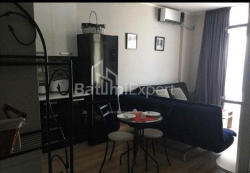 公寓 3-комн 48 m² - 优素福·科巴拉泽, Batumi