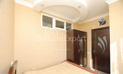 公寓 3-комн 53 m² - 尤里耶夫斯卡娅, Batumi