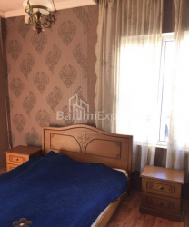 公寓 3-комн 65 m² - 治安官 Khimshiashvili, Batumi