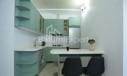 公寓 2-комн 40 m² - 尤里耶夫斯卡娅, Batumi