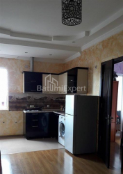 公寓 2-комн 44 m² - 祖拉巴戈尔吉拉泽, Batumi