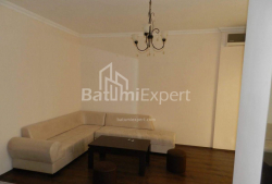 公寓 2-комн 40 m² - 鲁斯塔韦利, Batumi