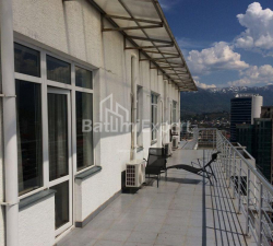 公寓 4-комн 202 m² - 伊利亚·查瓦查瓦泽, Batumi