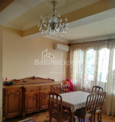 公寓 3-комн 90 m² - 祖拉巴戈尔吉拉泽, Batumi