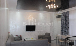 公寓 2-комн 65 m² - 尤里耶夫斯卡娅, Batumi