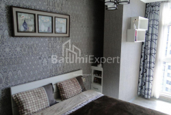 公寓 1-комн 45 m² - 治安官 Khimshiashvili, Batumi