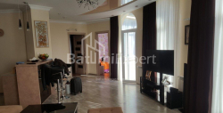 公寓 4-комн 133 m² - 伊利亚·查瓦查瓦泽, Batumi