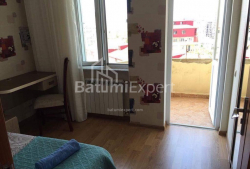 公寓 4-комн 74 m² - 尤里耶夫斯卡娅, Batumi