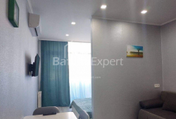 公寓 2-комн 34 m² - 尼科·皮罗斯马尼, Batumi