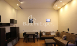 公寓 2-комн 55 m² - 阿斯兰·阿巴希泽将军, Batumi