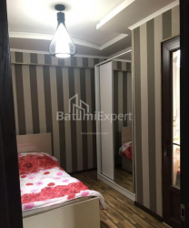 公寓 3-комн 73 m² - 帕纳瓦兹国王, Batumi