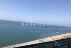 公寓 3-комн 70 m² - 治安官 Khimshiashvili, Batumi