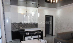 公寓 2-комн 65 m² - 沙尔瓦·伊纳萨里泽, Batumi