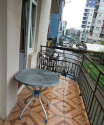 公寓 2-комн 73 m² - 治安官 Khimshiashvili, Batumi