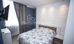 公寓 5-комн 73 m² - 尤里耶夫斯卡娅, Batumi
