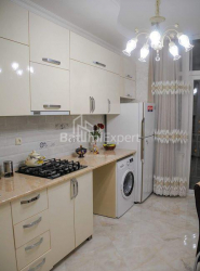 公寓 3-комн 70 m² - 尤里耶夫斯卡娅, Batumi