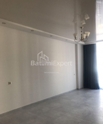 公寓 3-комн 58 m² - 尼科·皮罗斯马尼, Batumi