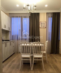 公寓 2-комн 50 m² - 祖拉巴戈尔吉拉泽, Batumi