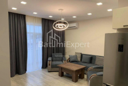 公寓 2-комн 56 m² - 尤里耶夫斯卡娅, Batumi